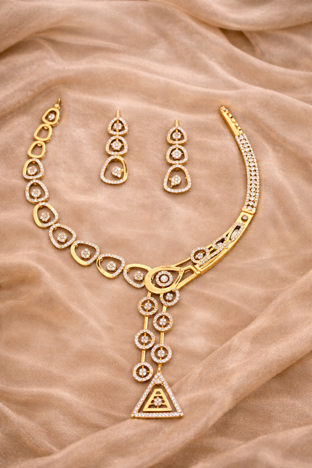 Imperial Love Diamond Necklace Set