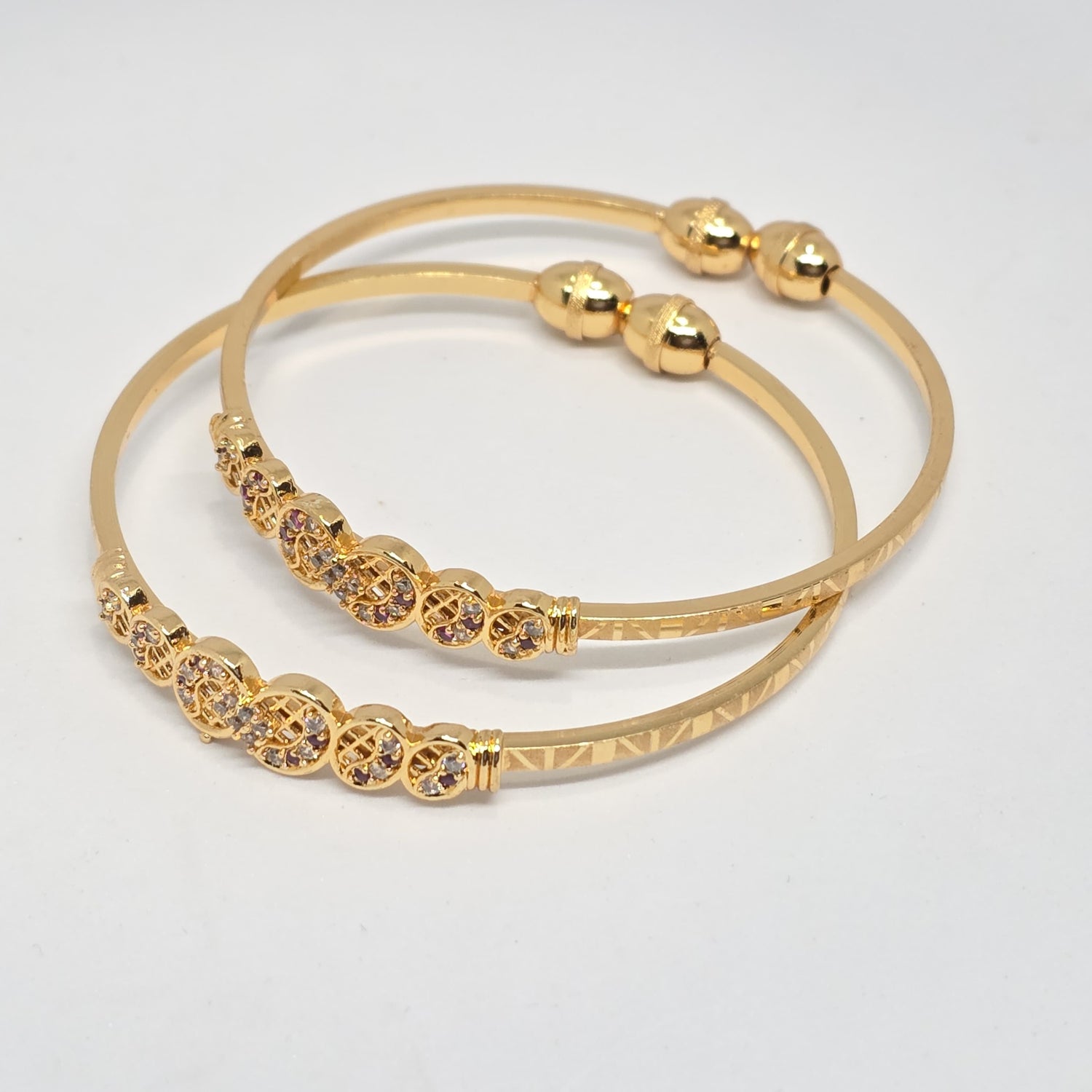 Vaishnavi Heritage Gold Kada