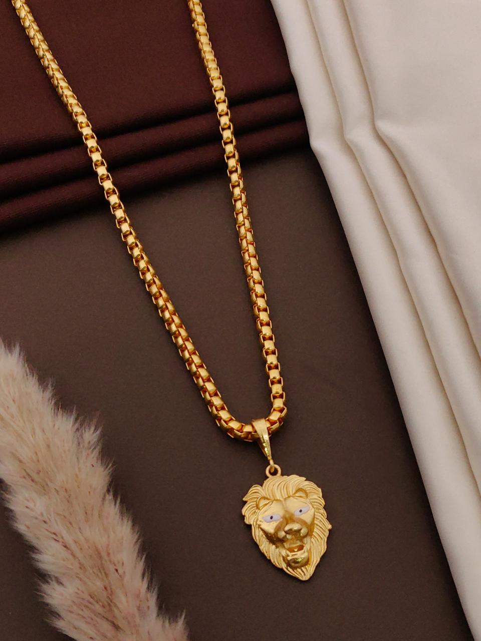 Lion Head Pendant Necklace with Box Chain